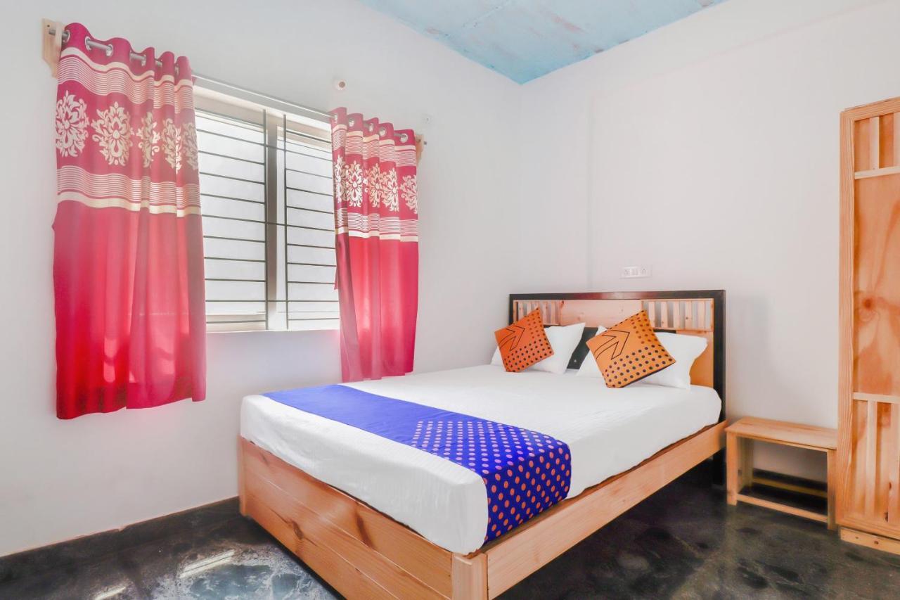 Santa Maria Near Indiranagar Metro Station Hotel Бангалор Екстериор снимка