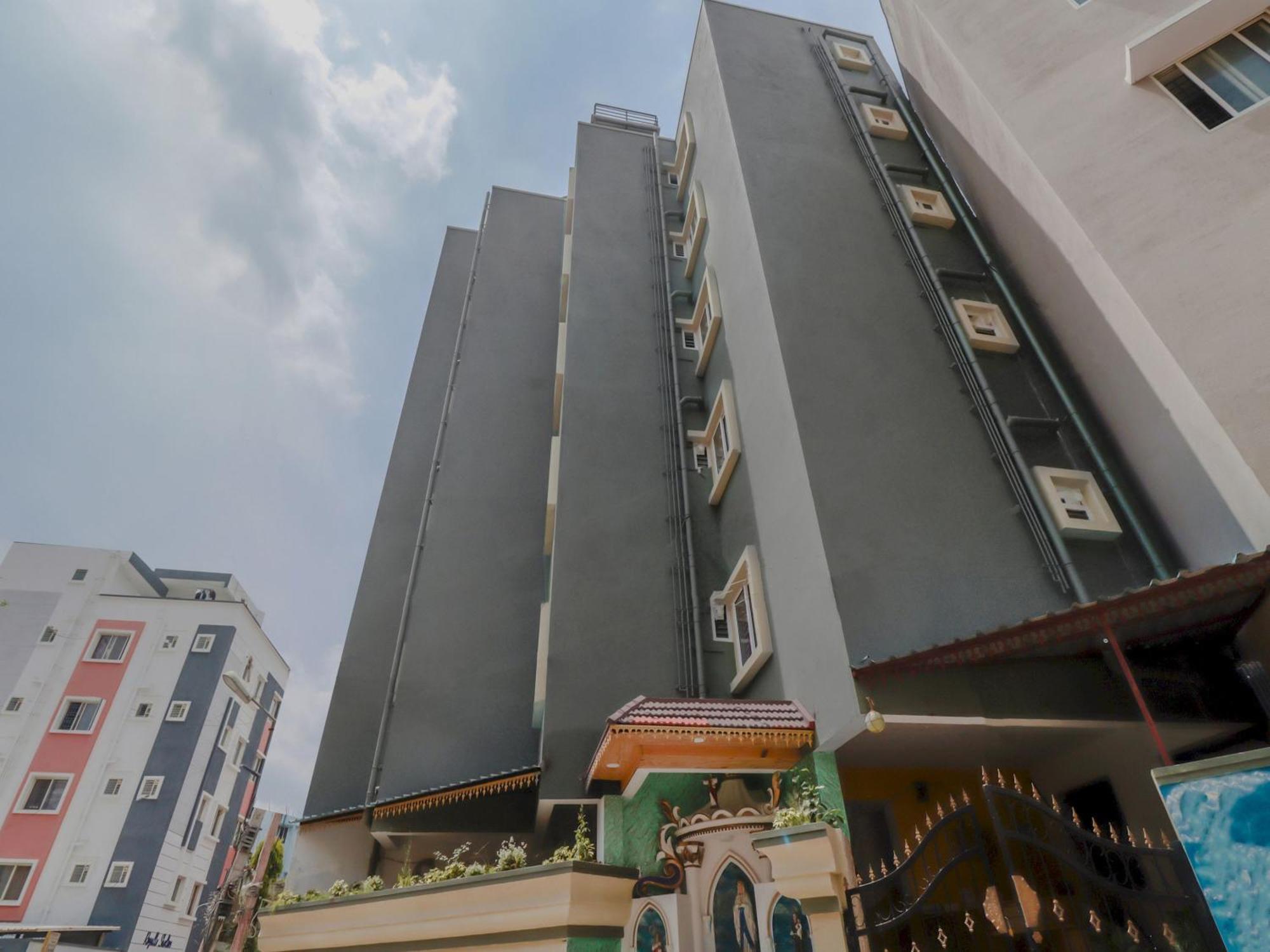 Santa Maria Near Indiranagar Metro Station Hotel Бангалор Екстериор снимка