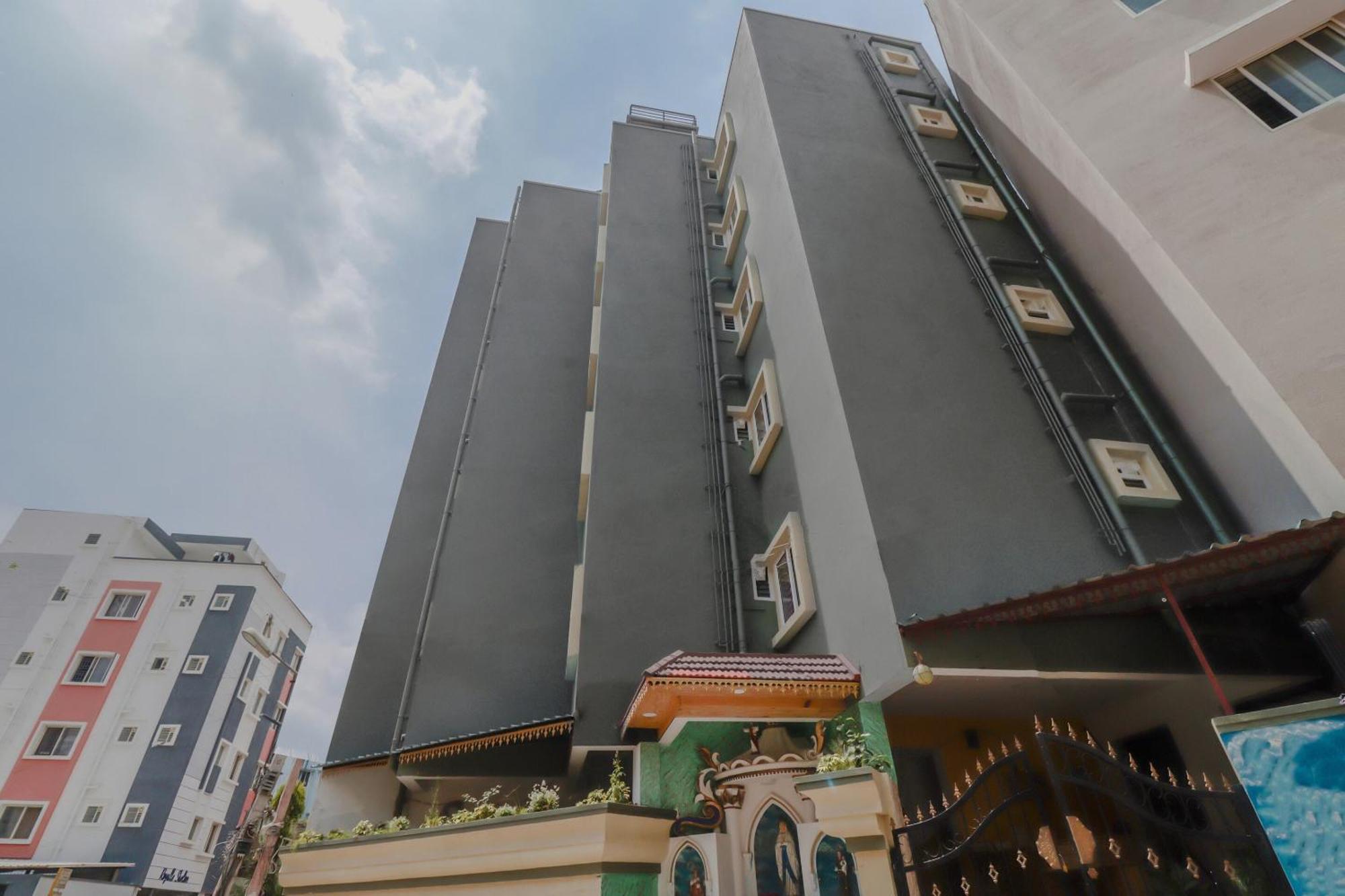 Santa Maria Near Indiranagar Metro Station Hotel Бангалор Екстериор снимка